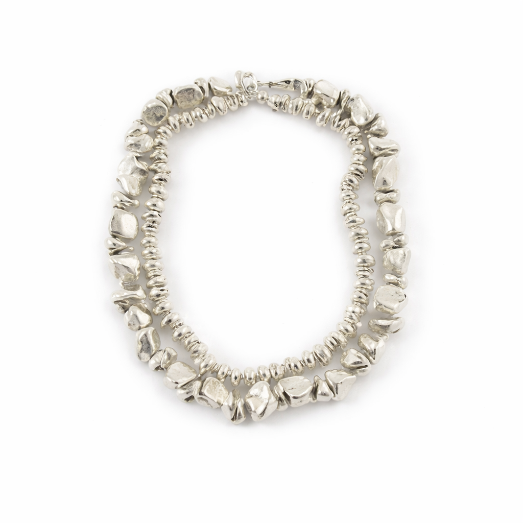 Double-Layer Necklace – Modern Minimalism